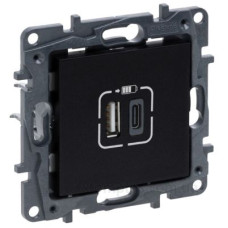USB розетка Legrand Niloe Step А+C 12Вт+15Вт 5В чорна (863540) USB розетка Legrand Niloe Step А+C 12Вт+15Вт 5В чорна (863540)