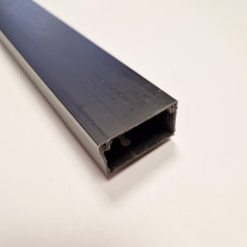 Короб пластиковий СКІМ 40x25x2000 чорний ( С2310129 ) Короб пластиковий СКІМ 40x25x2000 чорний ( С2310129 )